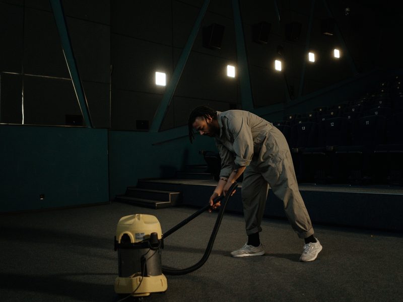 Cleaner / Janitor